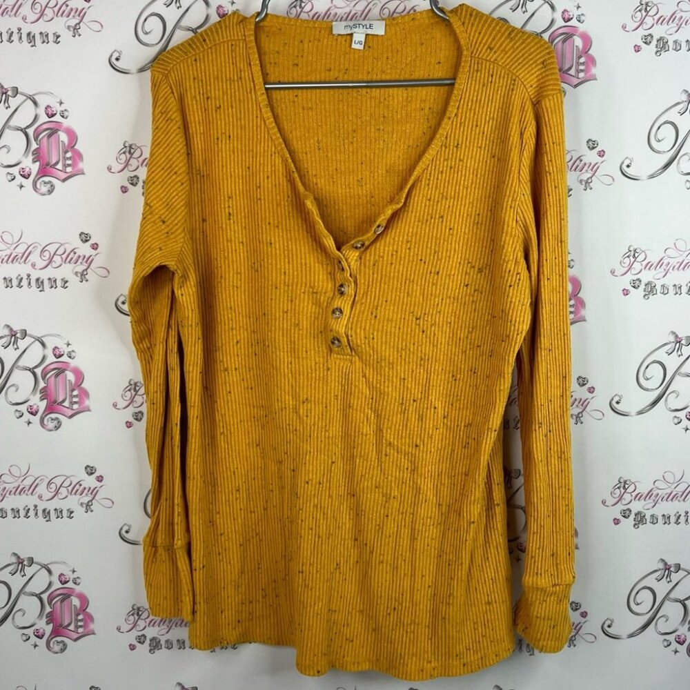 In style long sleeve speckled dotted orange Mustard Yellow Ribbed Women's Top